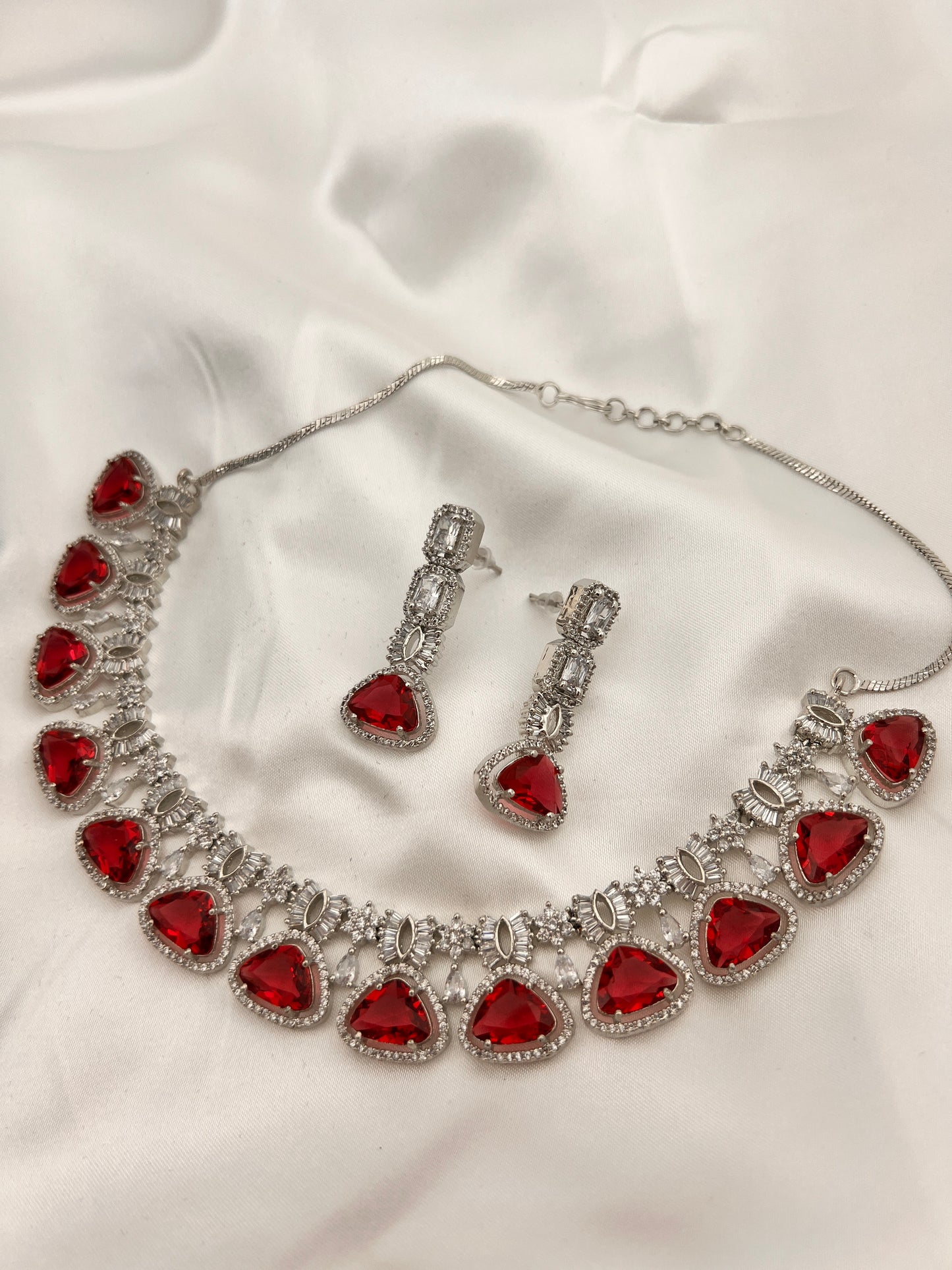 Ethnic Single Layer Choker style Necklace Set - More colors available